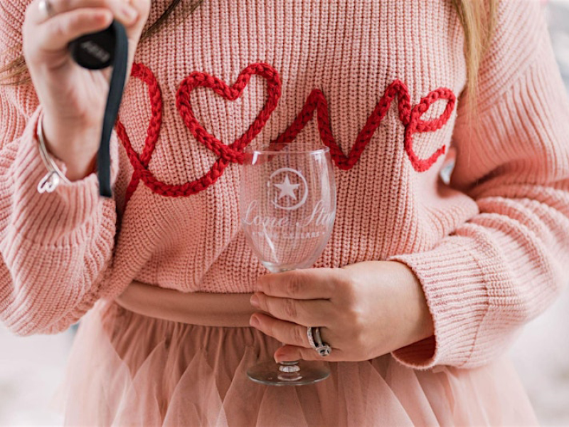 Make Plans for a Memorable Valentine’s Weekend