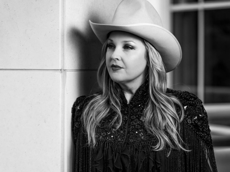 Sunny Sweeney Headlines Balloon Fest